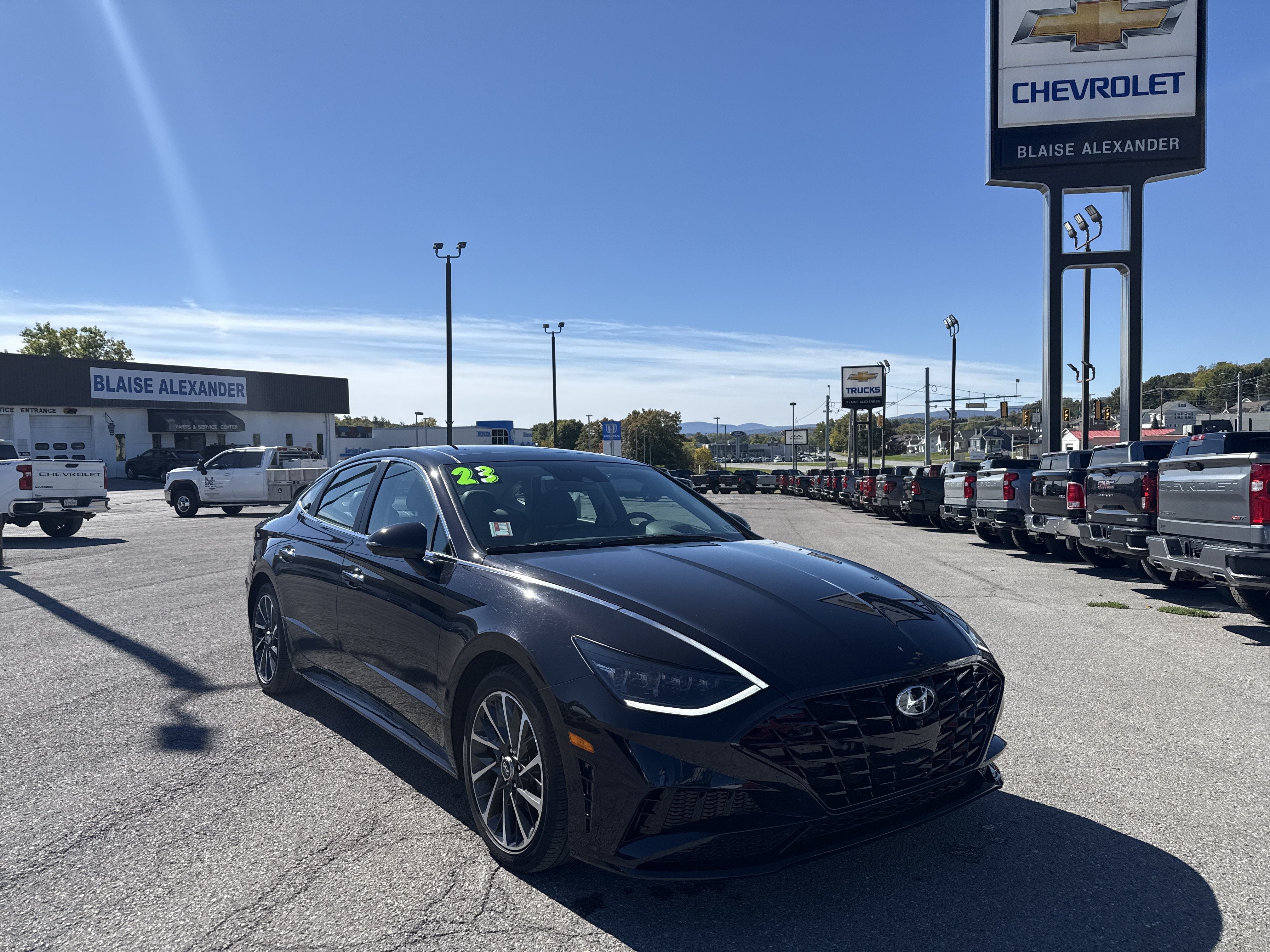 2023 Hyundai SONATA Limited