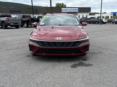 2024 Hyundai ELANTRA SEL