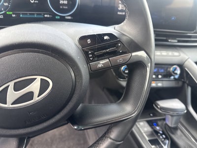 2025 Hyundai ELANTRA HYBRID SEL Sport