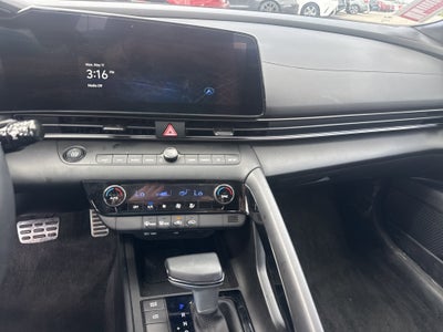2025 Hyundai ELANTRA HYBRID SEL Sport