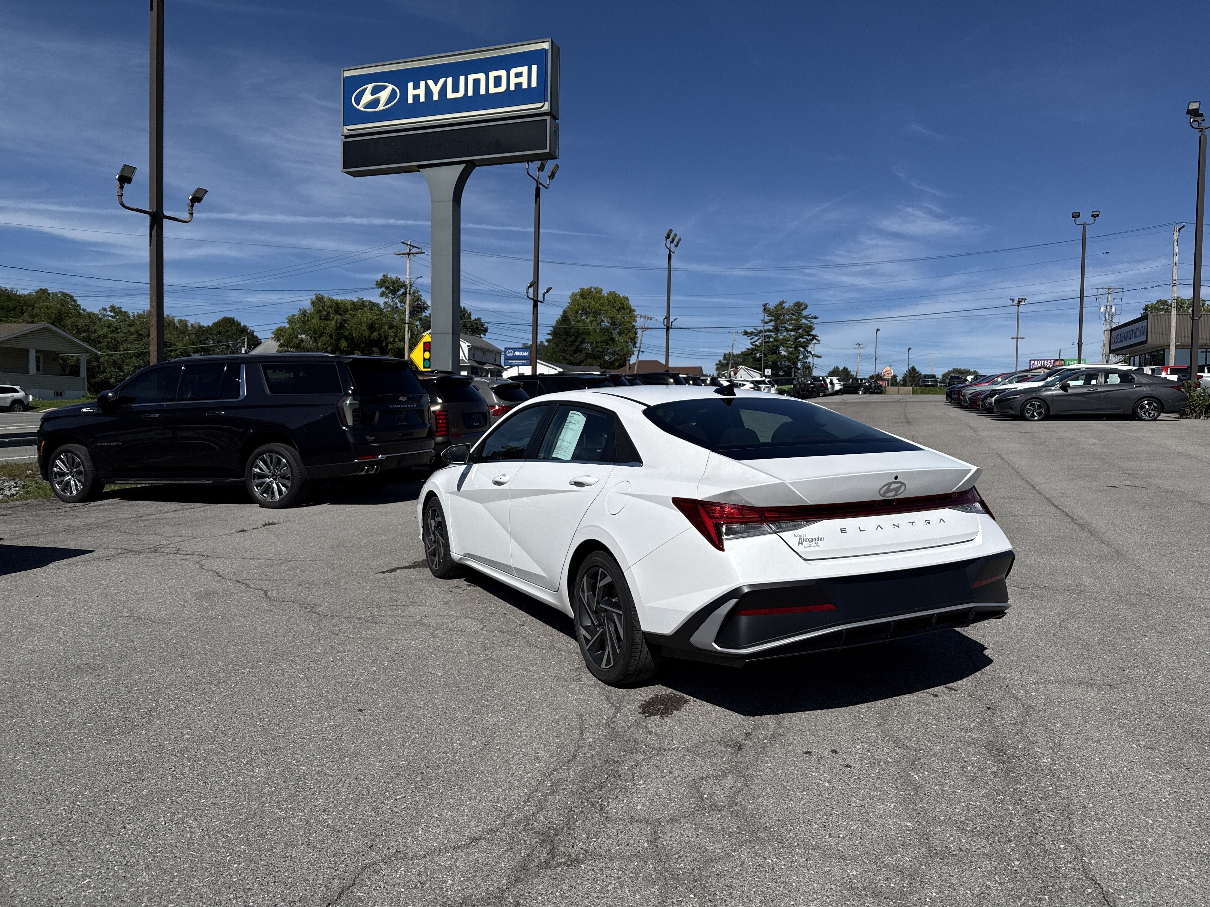 2025 Hyundai ELANTRA SEL Convenience
