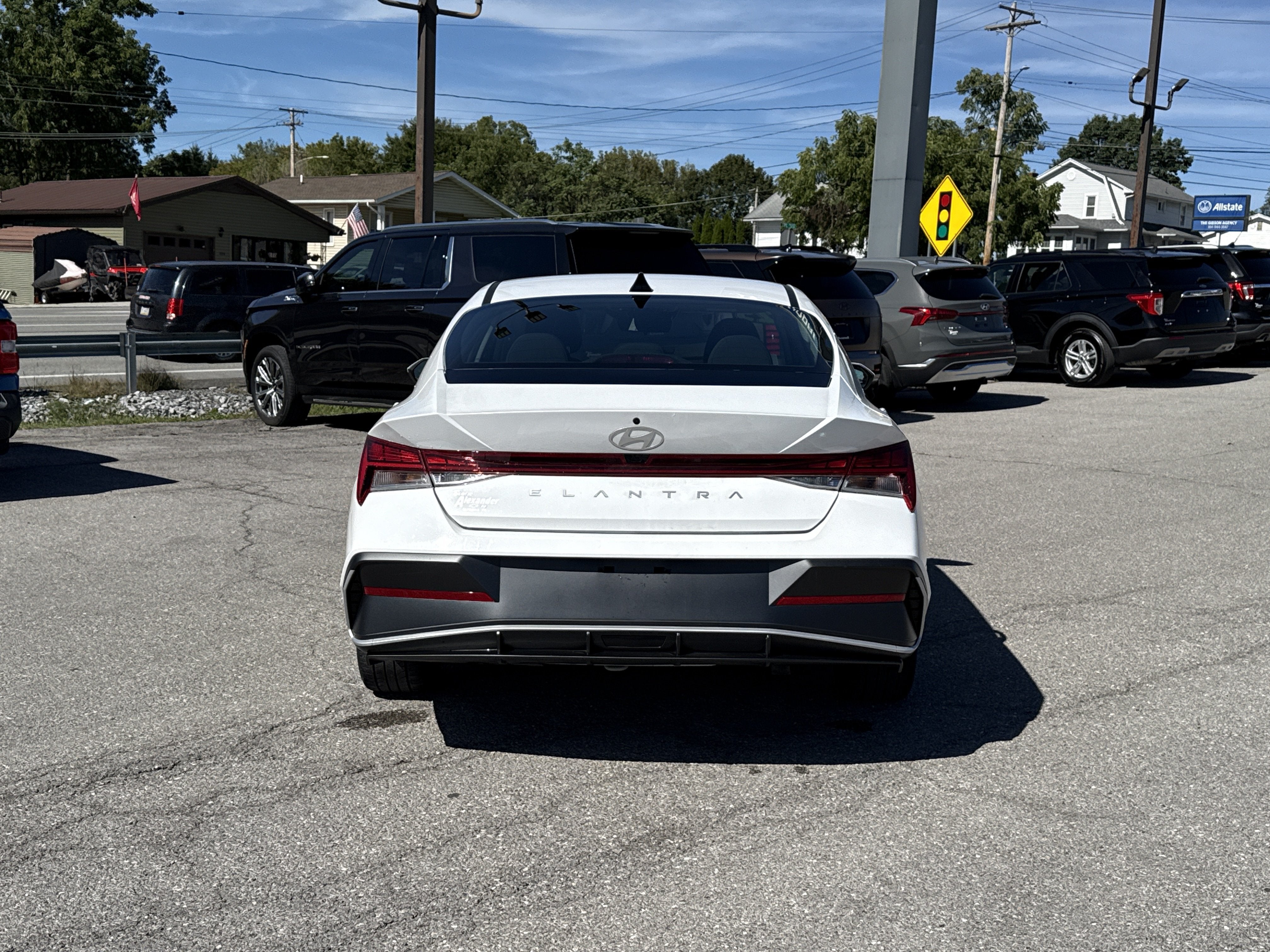 2025 Hyundai ELANTRA SEL Convenience