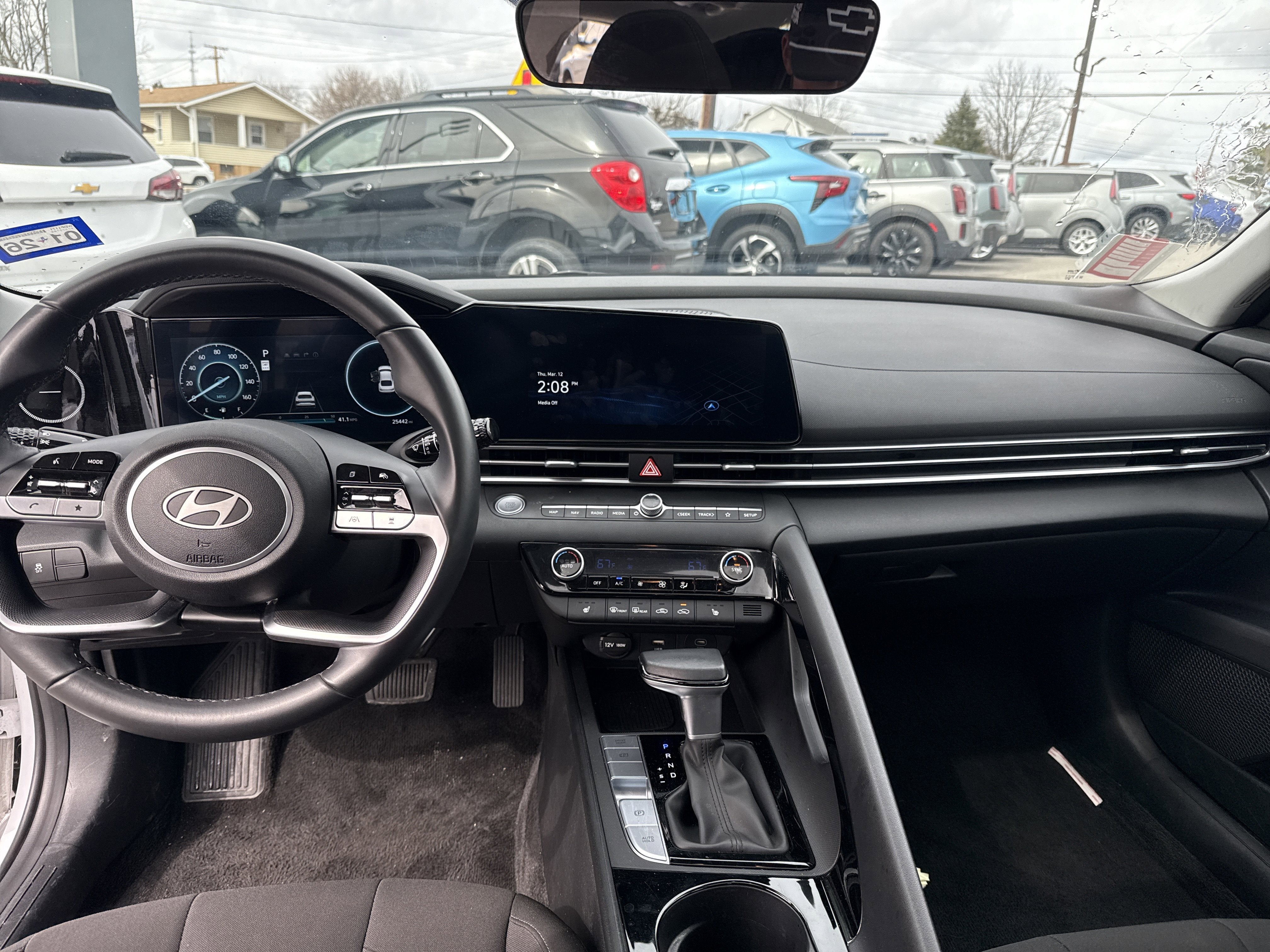 2025 Hyundai ELANTRA SEL Convenience