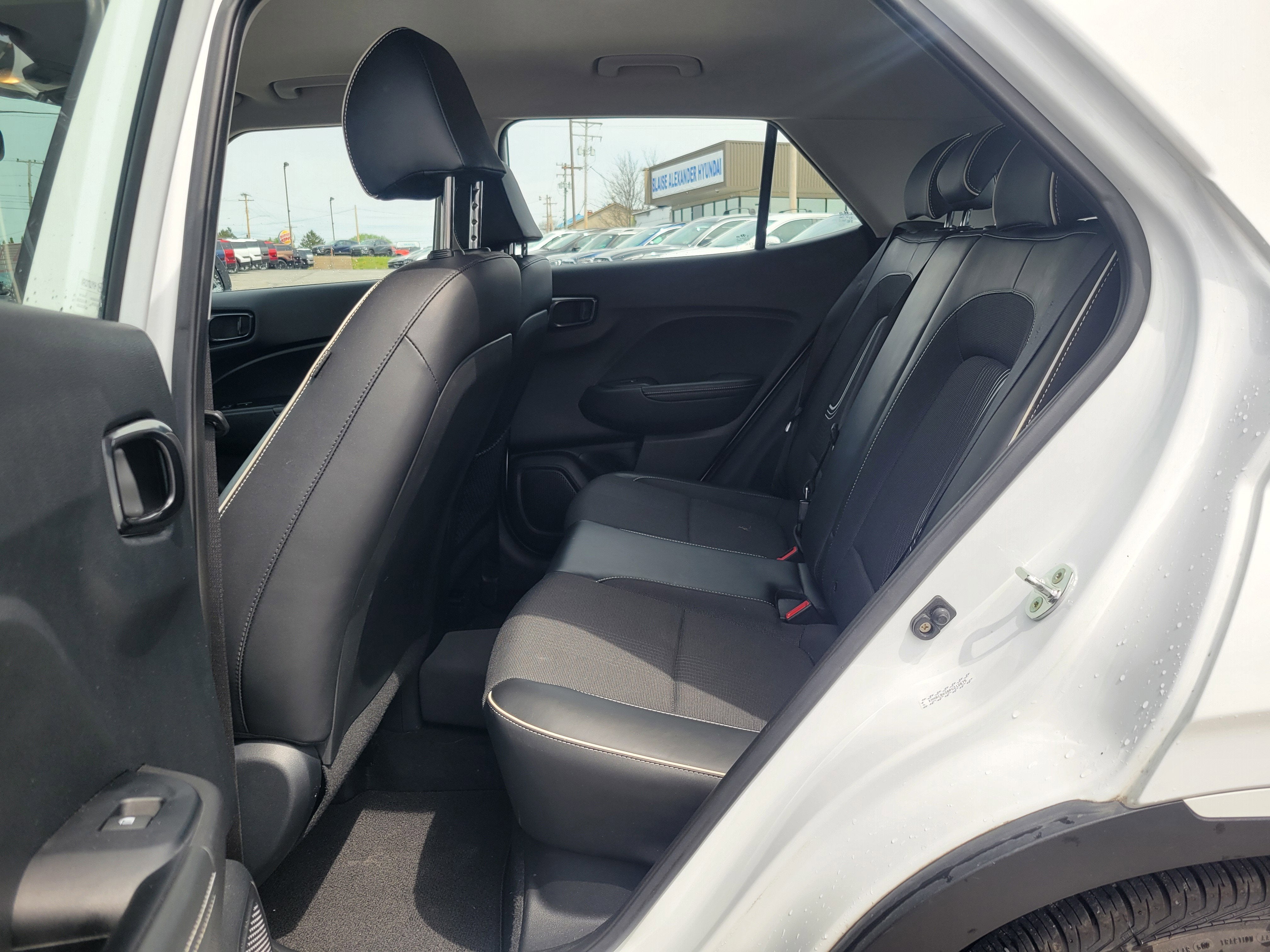 2023 Hyundai VENUE Limited