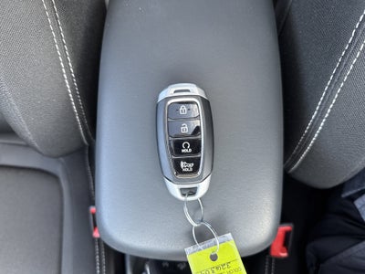2024 Hyundai VENUE SEL