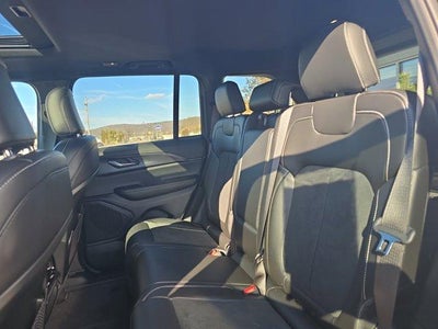 2025 Jeep Grand Cherokee Altitude X 4x4