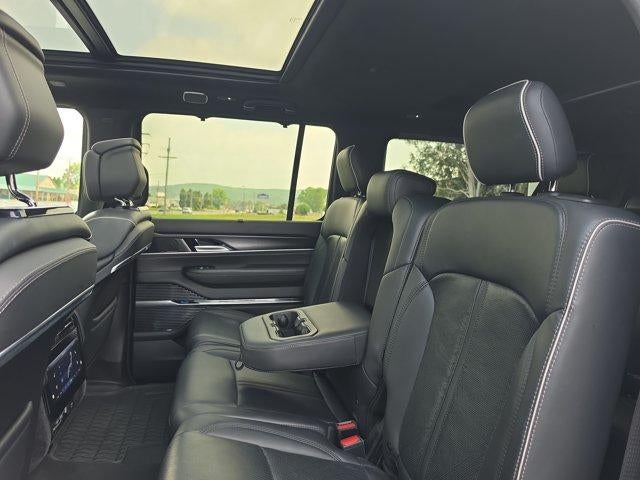 2024 Jeep Grand Wagoneer L Series II 4x4
