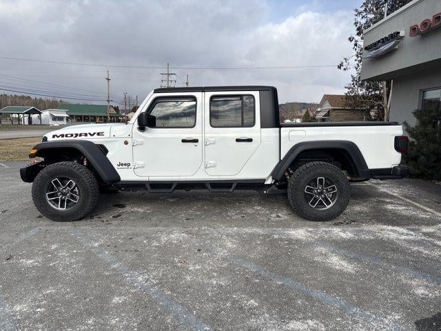 2024 Jeep Gladiator Mojave 4x4