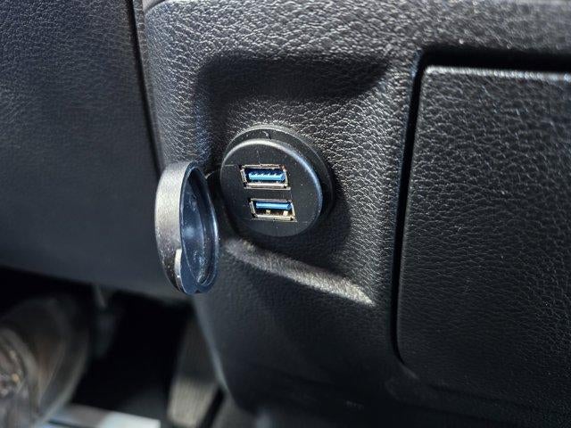 2019 RAM 1500 Classic Express 4x4 Crew Cab 5'7" Box