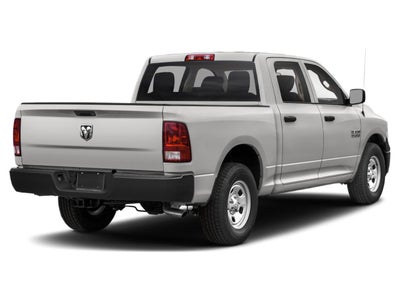 2019 RAM 1500 Classic Express 4x4 Crew Cab 5'7" Box