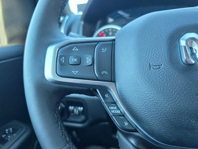 2025 RAM 1500 Big Horn 4x4 Quad Cab 6'4" Box