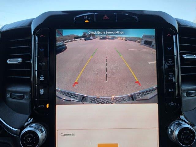 2025 RAM 1500 Big Horn 4x4 Quad Cab 6'4" Box