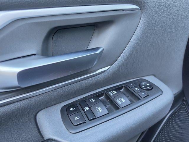 2021 RAM 1500 Big Horn 4x4 Crew Cab 5'7" Box