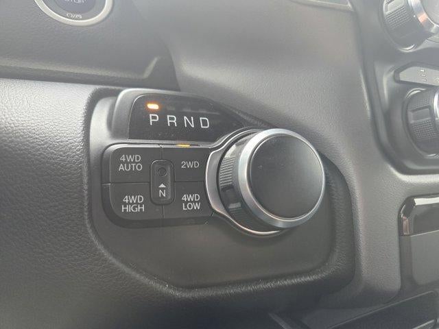 2020 RAM 1500 Big Horn 4x4 Crew Cab 5'7" Box