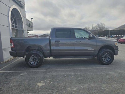 2022 RAM 1500 Big Horn 4x4 Crew Cab 5'7" Box