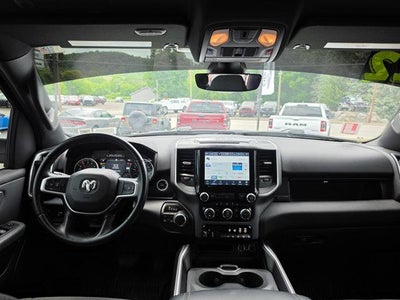 2022 RAM 1500 Big Horn 4x4 Crew Cab 5'7" Box