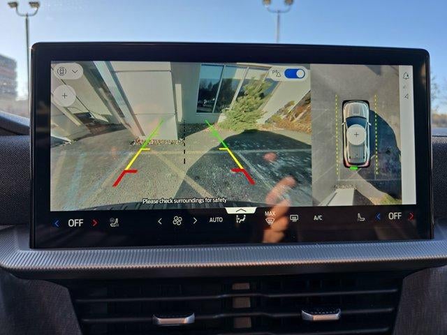 2025 Ford Explorer Platinum 4WD