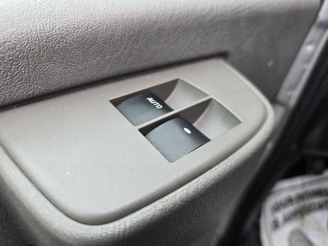 2020 Chevrolet Express Passenger 3500 Extended Wheelbase Rear-Wheel Drive 1LS