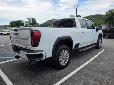2022 GMC Sierra 2500 HD Crew Cab Standard Box 4-Wheel Drive Denali