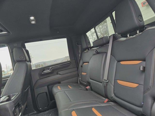 2025 GMC Sierra 2500 HD Crew Cab Standard Box 4-Wheel Drive AT4