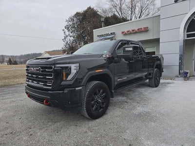2025 GMC Sierra 2500 HD Crew Cab Standard Box 4-Wheel Drive AT4