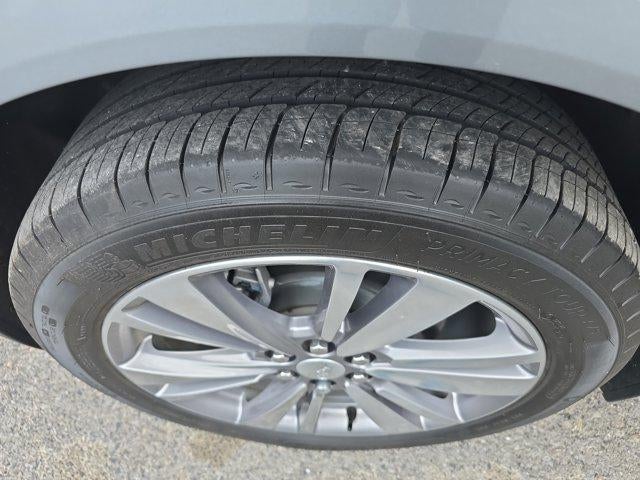 2025 Cadillac XT5 AWD 4dr Premium Luxury