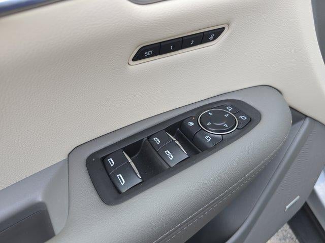 2025 Cadillac XT5 AWD 4dr Premium Luxury