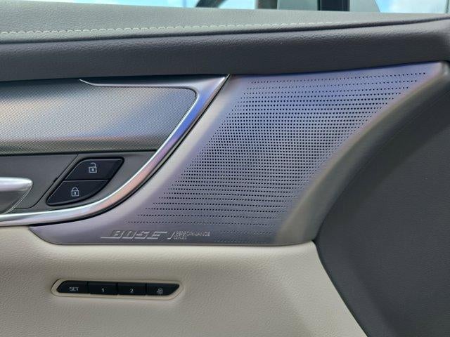 2025 Cadillac XT5 AWD 4dr Premium Luxury