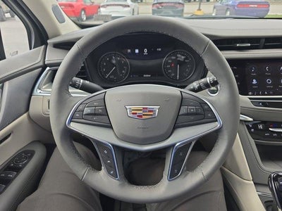 2025 Cadillac XT5 AWD 4dr Premium Luxury