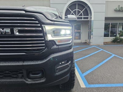 2022 RAM 3500 Laramie 4x4 Crew Cab 6'4" Box
