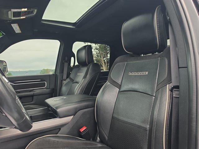 2022 RAM 3500 Laramie 4x4 Crew Cab 6'4" Box