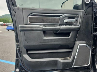 2022 RAM 3500 Laramie 4x4 Crew Cab 6'4" Box