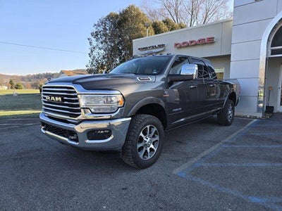 2024 RAM 3500 Longhorn 4x4 Mega Cab 6'4" Box