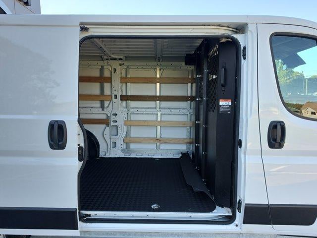 2025 RAM ProMaster Cargo Van Tradesman 2500 Low Roof 136" WB w/Pass Seat
