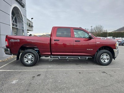 2020 RAM 2500 Tradesman 4x4 Crew Cab 6'4" Box