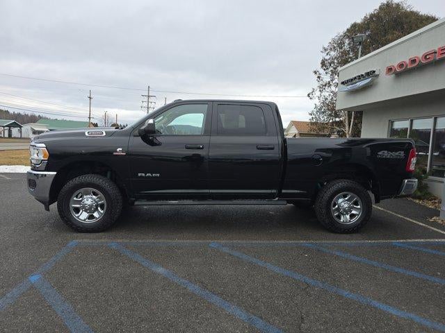2020 RAM 2500 Tradesman 4x4 Crew Cab 6'4" Box