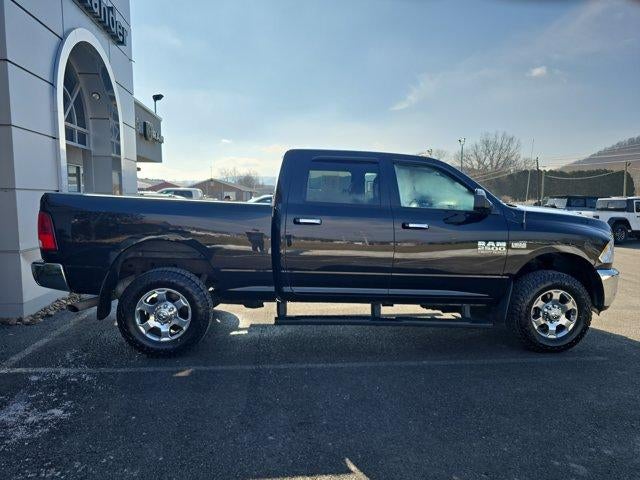 2017 RAM 2500 SLT 4x4 Crew Cab 6'4" Box