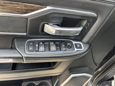 2019 RAM 2500 Laramie 4x4 Crew Cab 6'4" Box