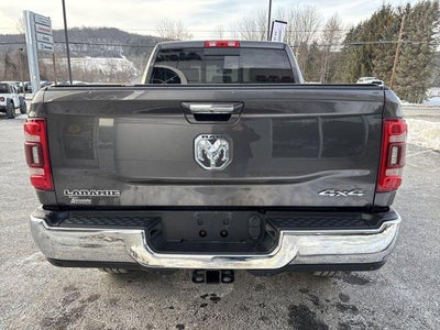 2019 RAM 2500 Laramie 4x4 Crew Cab 6'4" Box
