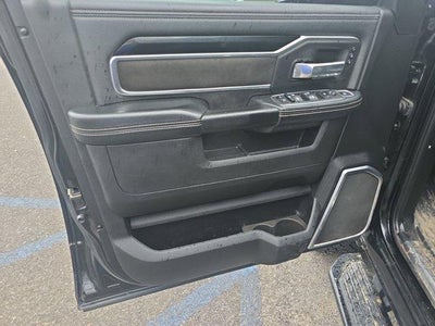 2022 RAM 2500 Laramie 4x4 Crew Cab 6'4" Box