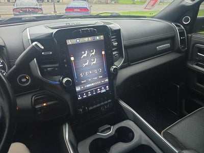 2022 RAM 2500 Laramie 4x4 Crew Cab 6'4" Box