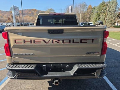 2022 Chevrolet Silverado 1500 Crew Cab Short Box 4-Wheel Drive ZR2