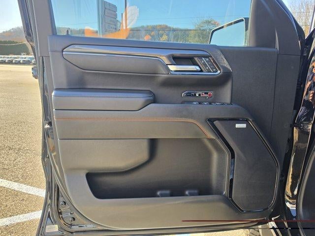 2022 GMC Sierra 1500 Crew Cab Standard Box 4-Wheel Drive AT4