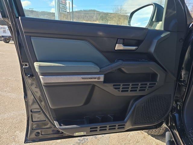 2025 Toyota Tacoma 4WD 4WD Trailhunter Hybrid Double Cab 5' Bed AT (Natl)