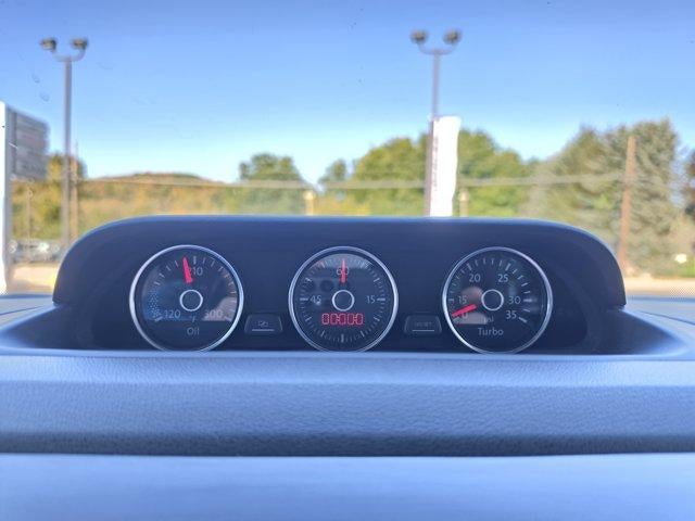 2013 Volkswagen Beetle 2dr Man 2.0T Turbo *Ltd Avail*