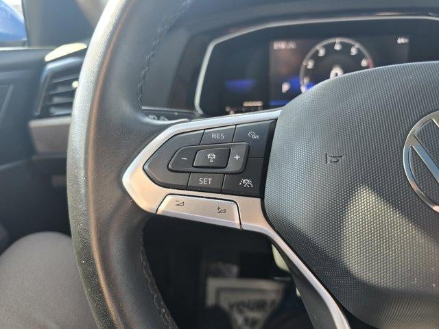 2022 Volkswagen Jetta SE Auto