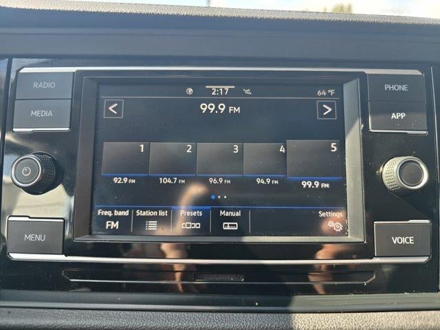 2022 Volkswagen Jetta SE Auto