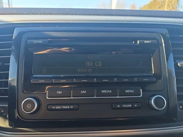 2012 Volkswagen Beetle 2dr Cpe Auto 2.5L PZEV