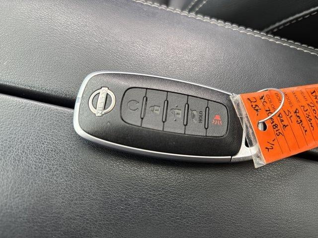 2023 Nissan Rogue AWD SL