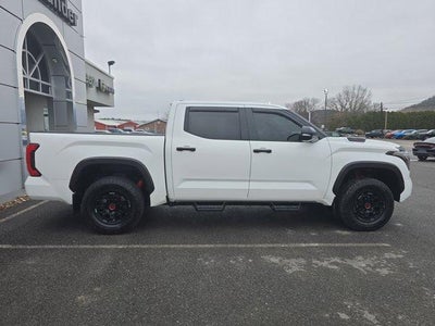 2024 Toyota Tundra 4WD 4WD TRD Pro Hybrid CrewMax 5.5' Bed (Natl)